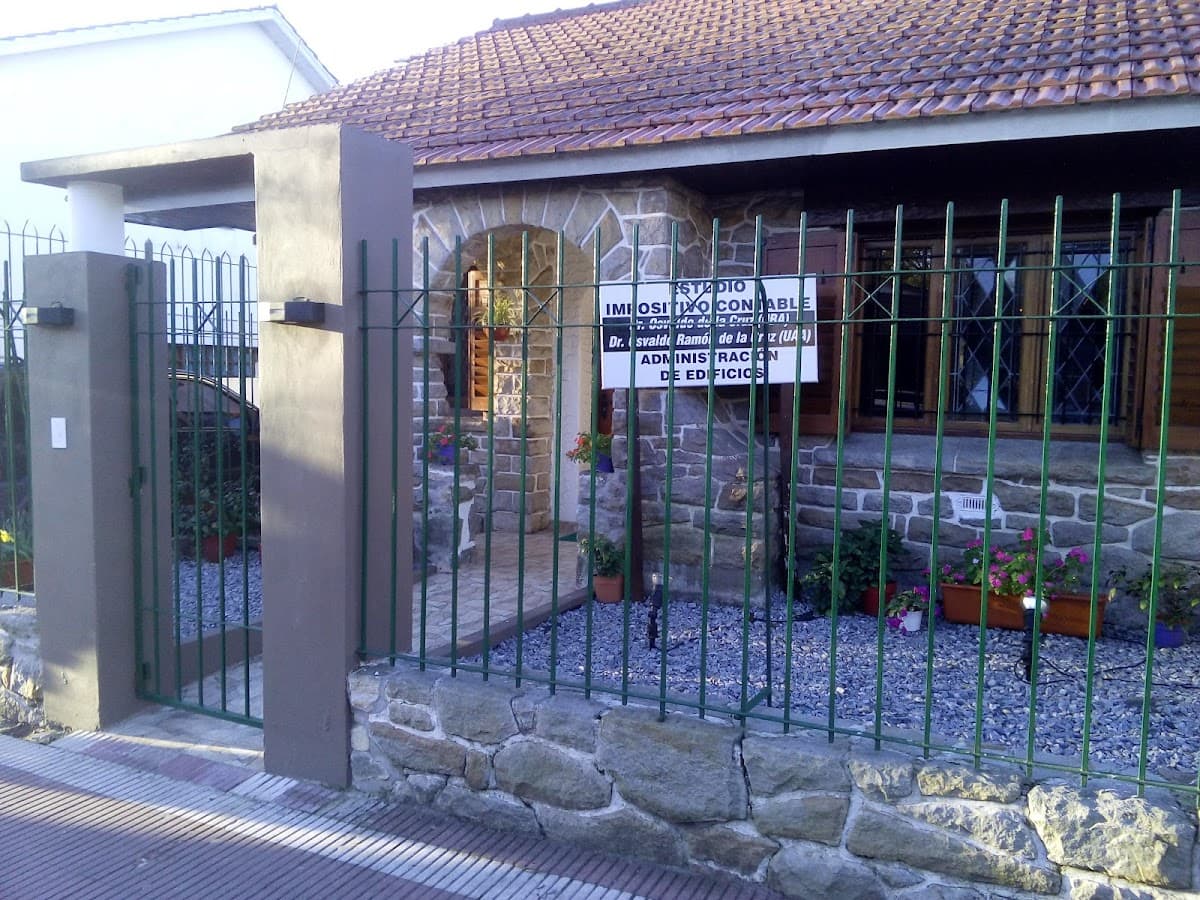 Estudio Impositivo Contable de la Cruz