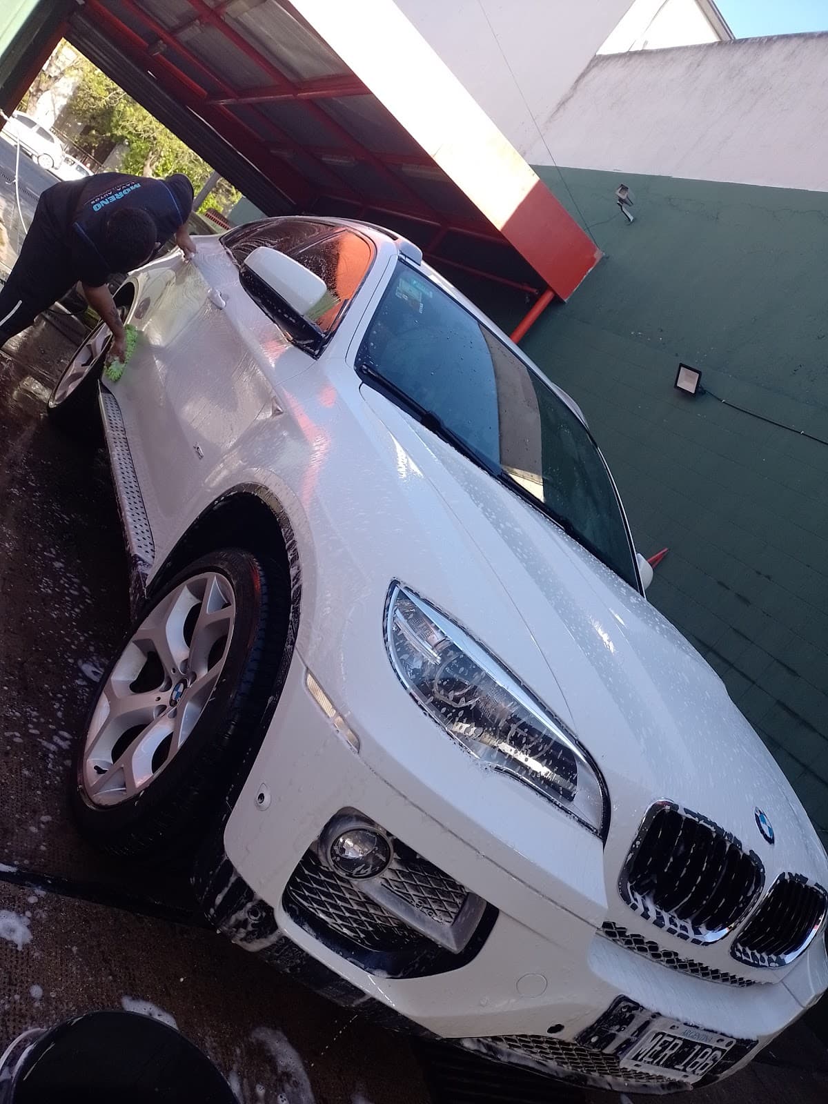 Moreno lava autos artesanal