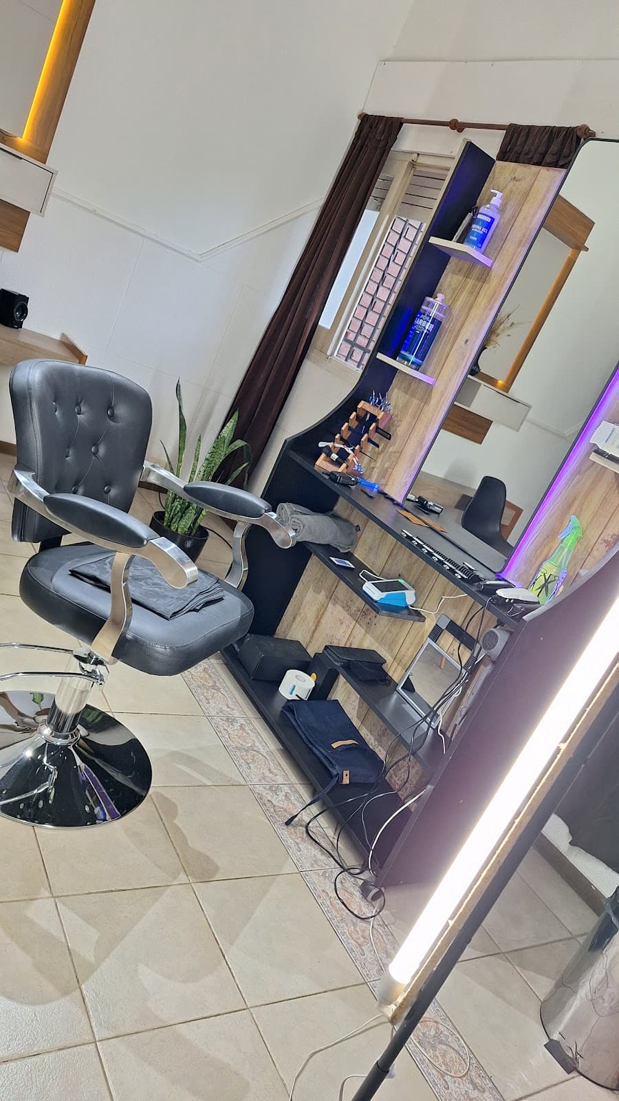 Varón B - Barbería Masculina